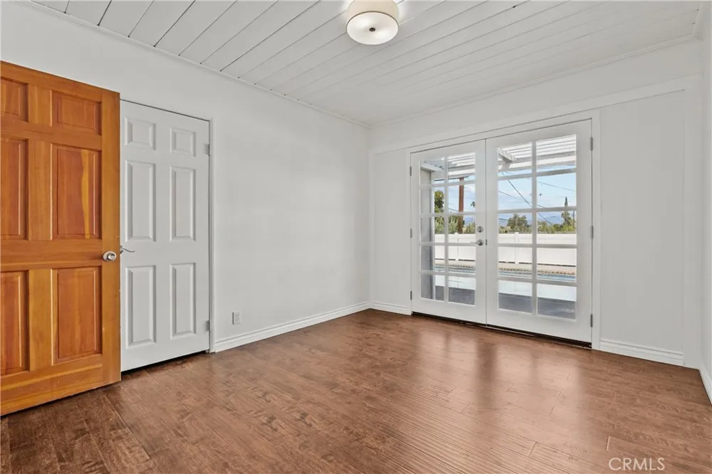 9632 Forbes Avenue Northridge, CA 91343