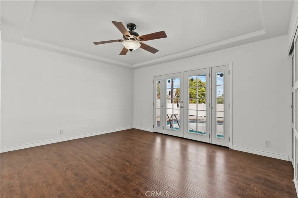 9632 Forbes Avenue Northridge, CA 91343