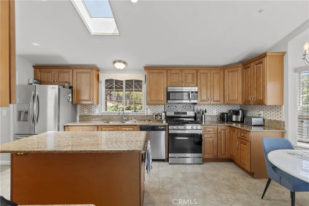 9914 W Lilac Road Escondido, CA 92026