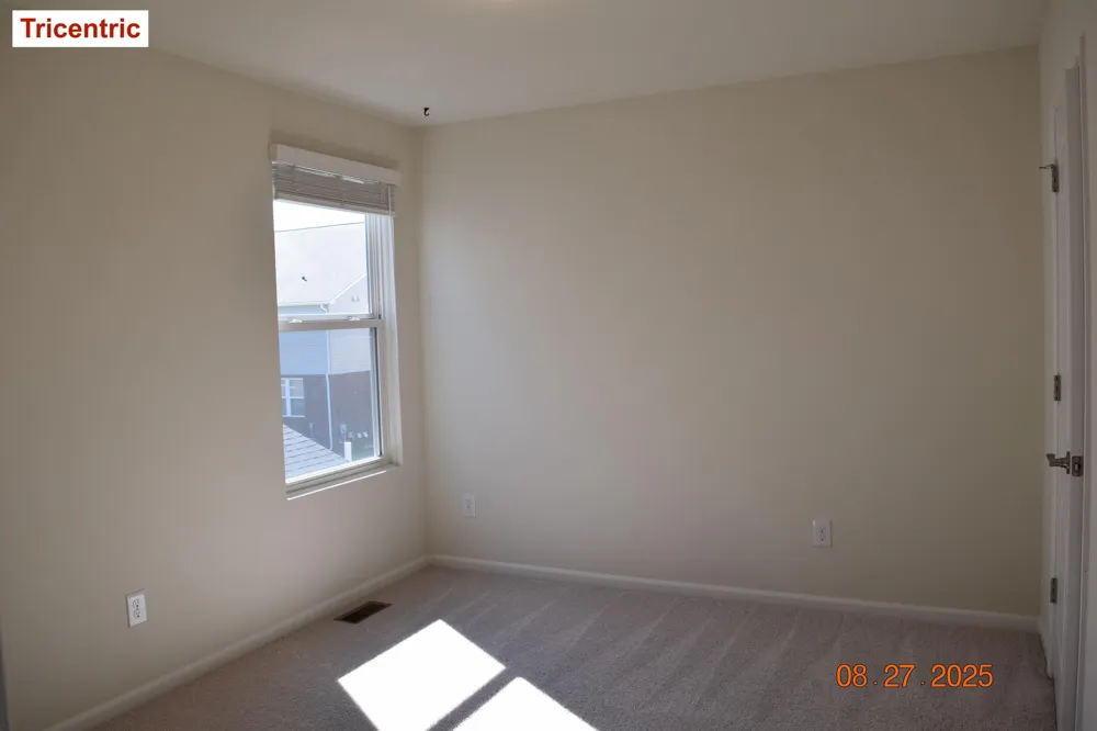 49577 Shoreline Drive Canton, MI 48187