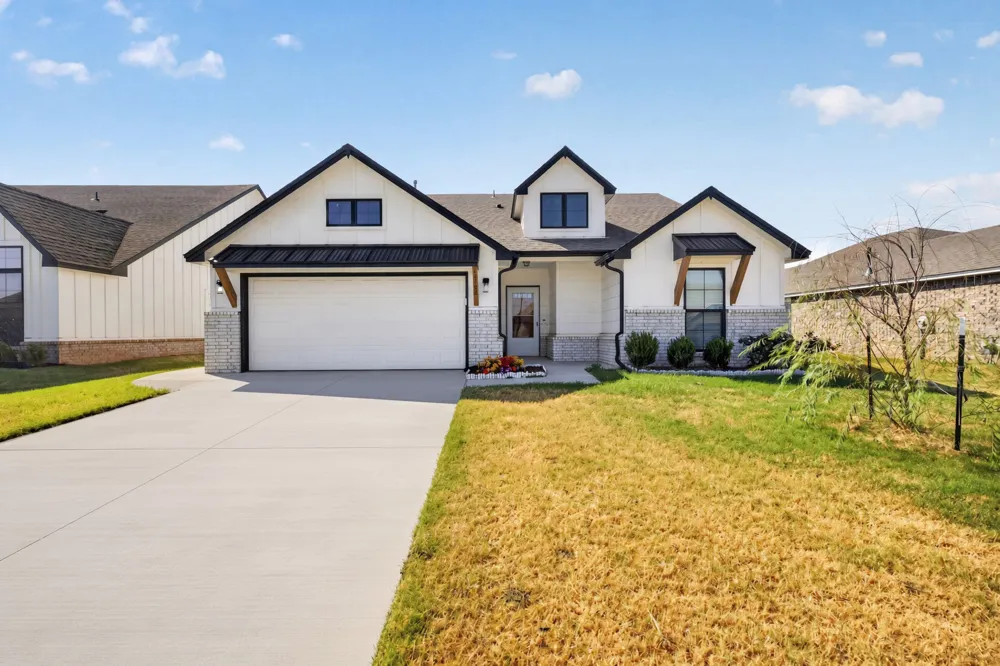 13102 E 124th Street Collinsville, OK 74021