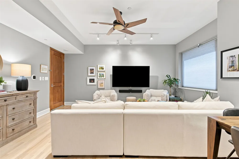 901 W 9th Street #216 Austin, TX 78703