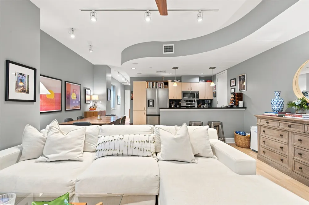 901 W 9th Street #216 Austin, TX 78703