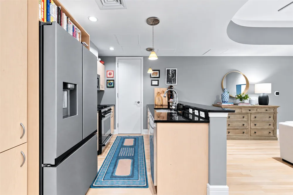 901 W 9th Street #216 Austin, TX 78703
