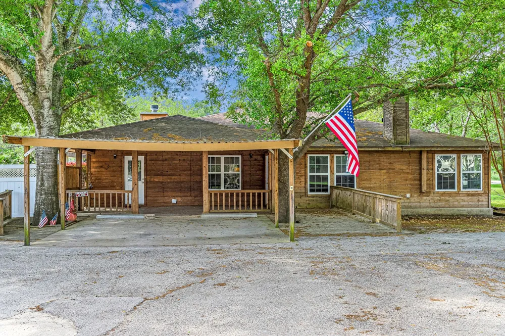 18718 Vickers Road Cypress, TX 77433