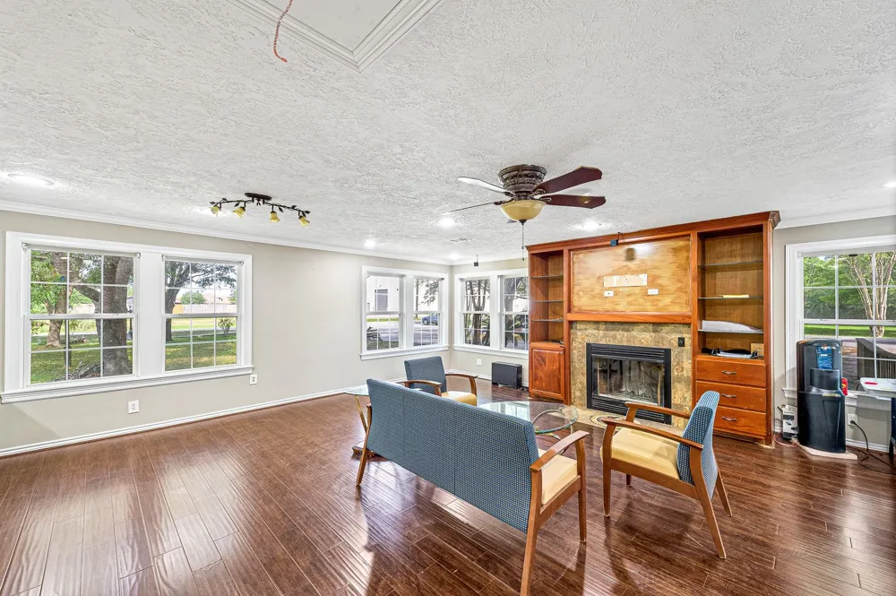 18718 Vickers Road Cypress, TX 77433