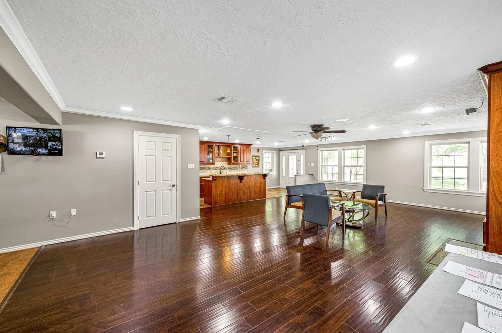 18718 Vickers Road Cypress, TX 77433
