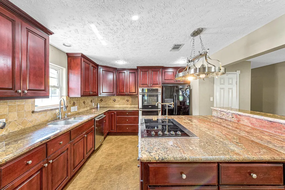 18718 Vickers Road Cypress, TX 77433
