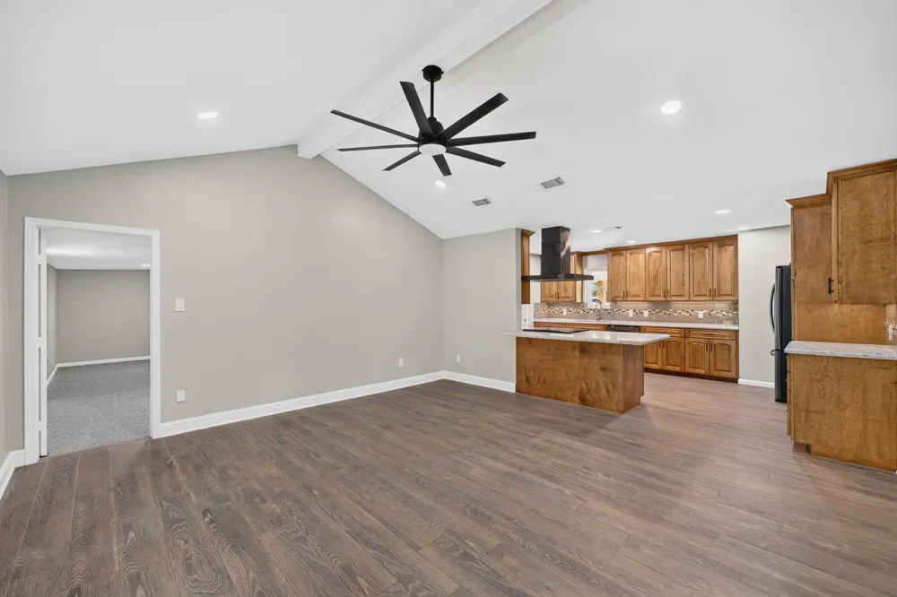 1718 County Road 401 Dayton, TX 77535
