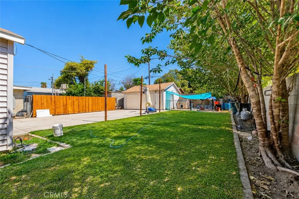 1321 Vale Bakersfield, CA 93306