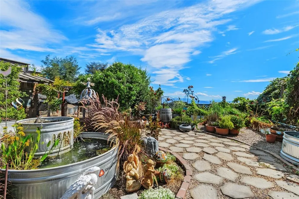 27777 Sycamore Mesa Rd. Temecula, CA 92590