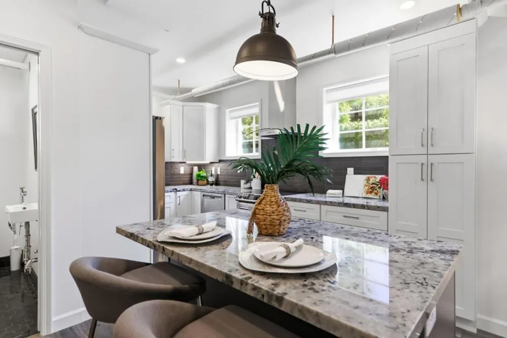 212 Eaton Road #1 San Mateo, CA 94402