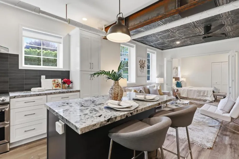 212 Eaton Road #1 San Mateo, CA 94402
