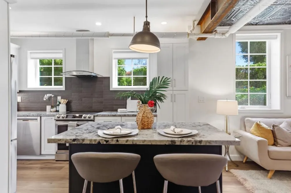 212 Eaton Road #1 San Mateo, CA 94402