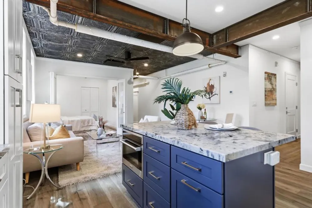 212 Eaton Road #1 San Mateo, CA 94402