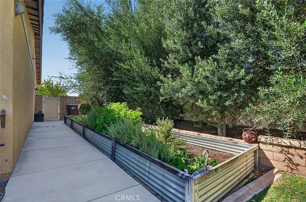 35530 Birchbrook Winchester, CA 92596