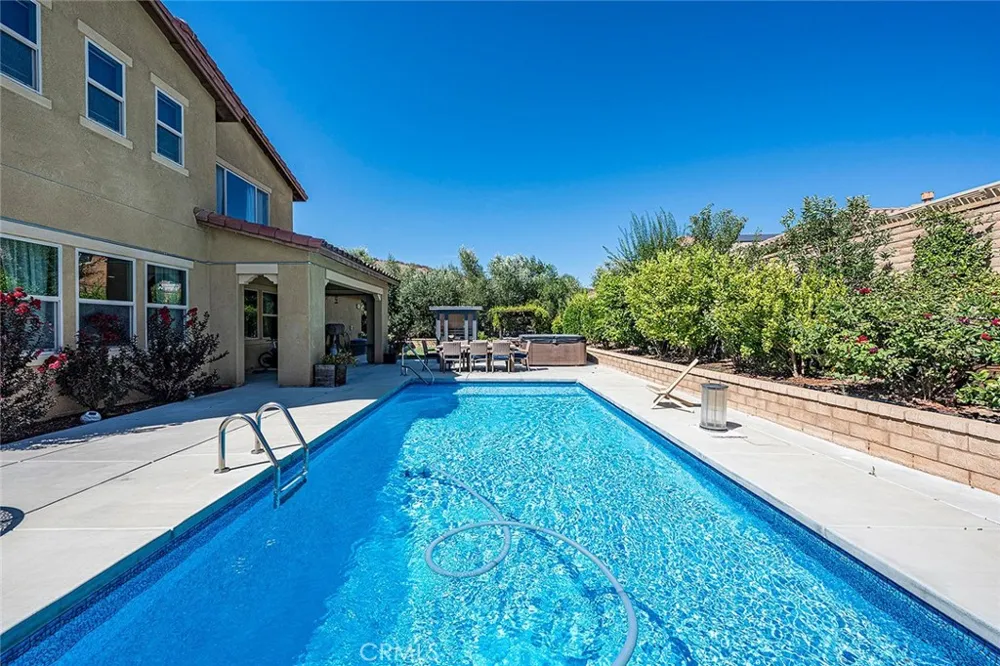 35530 Birchbrook Winchester, CA 92596