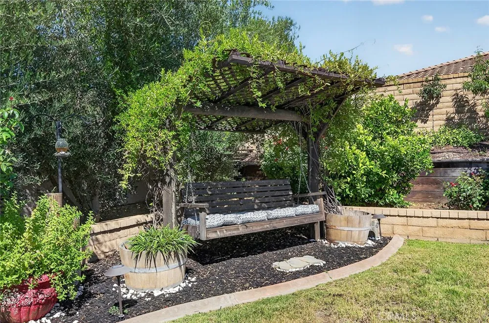 35530 Birchbrook Winchester, CA 92596