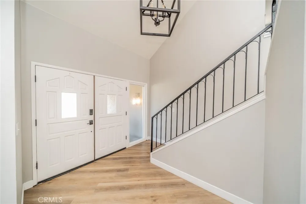 5991 Rogers Lane San Bernardino, CA 92404