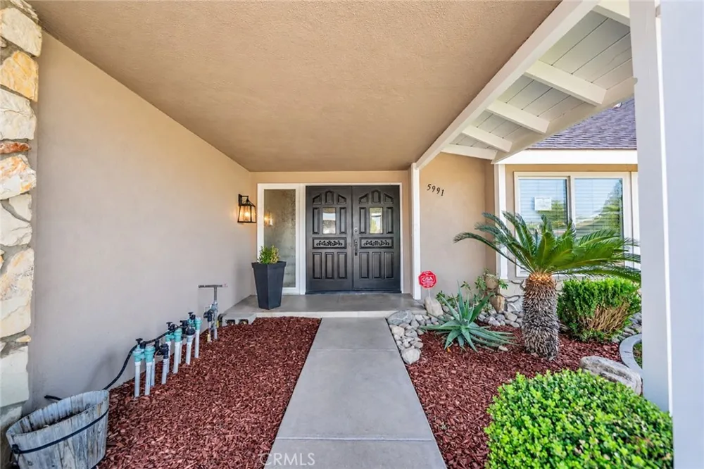 5991 Rogers Lane San Bernardino, CA 92404