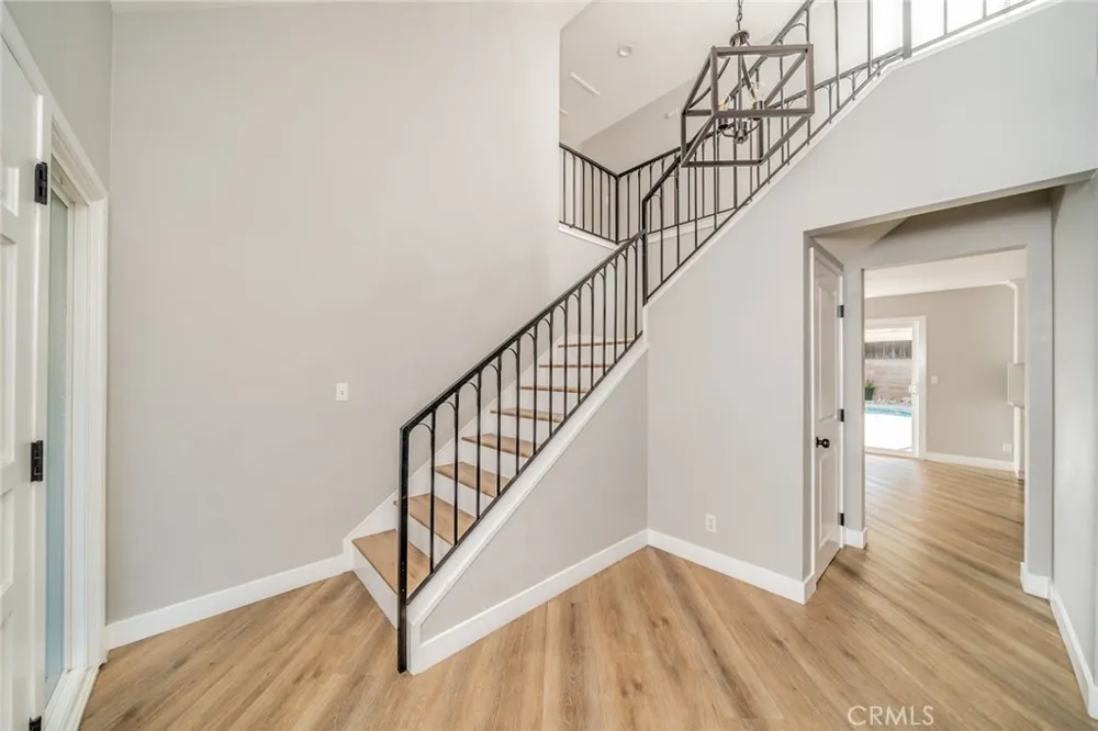 5991 Rogers Lane San Bernardino, CA 92404