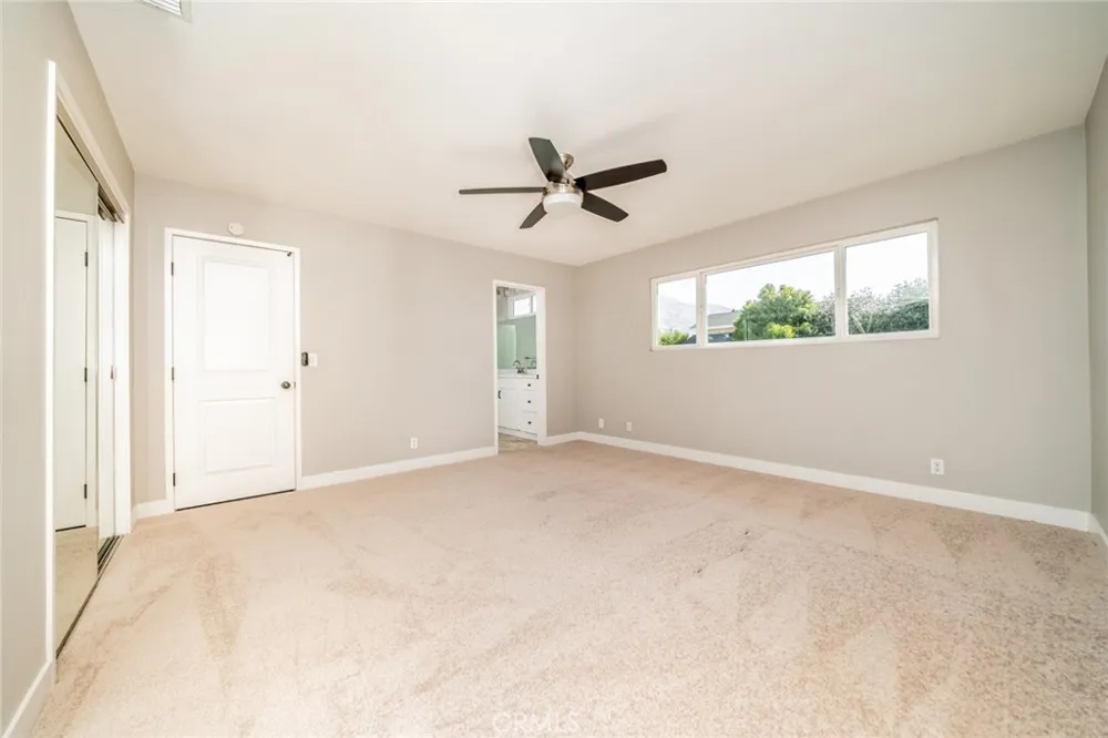 5991 Rogers Lane San Bernardino, CA 92404
