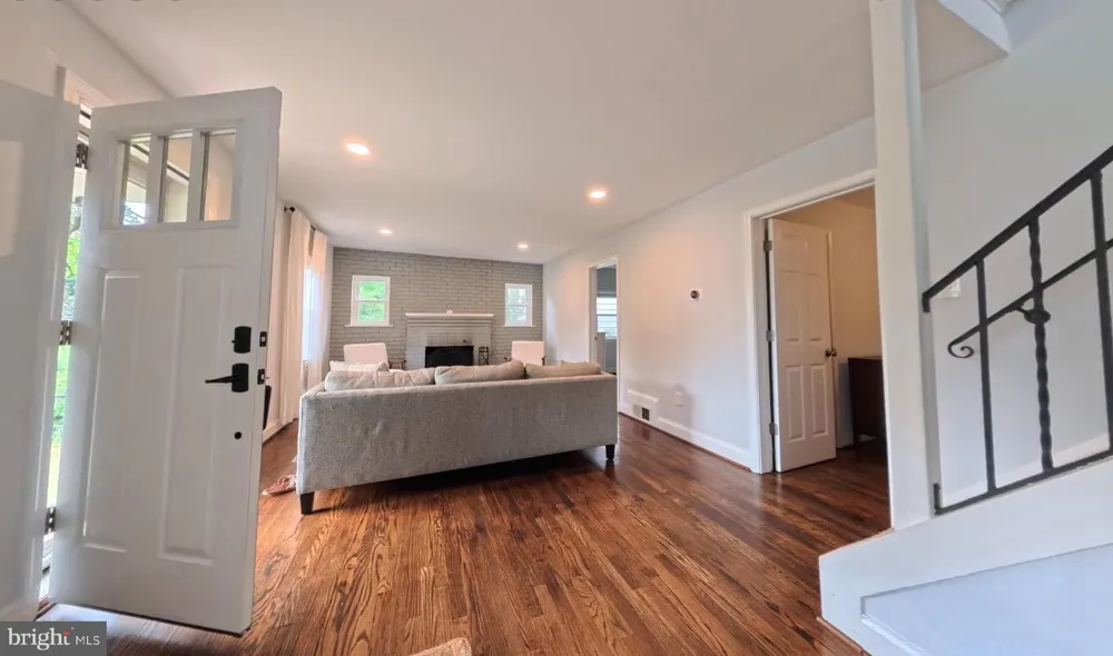 3911 6TH STREET S Arlington, VA 22204