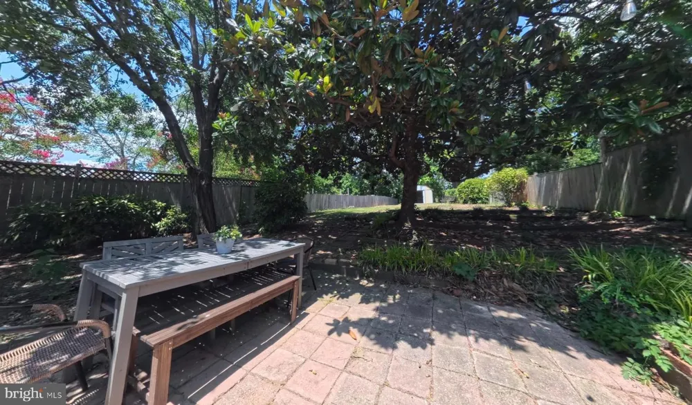3911 6TH STREET S Arlington, VA 22204