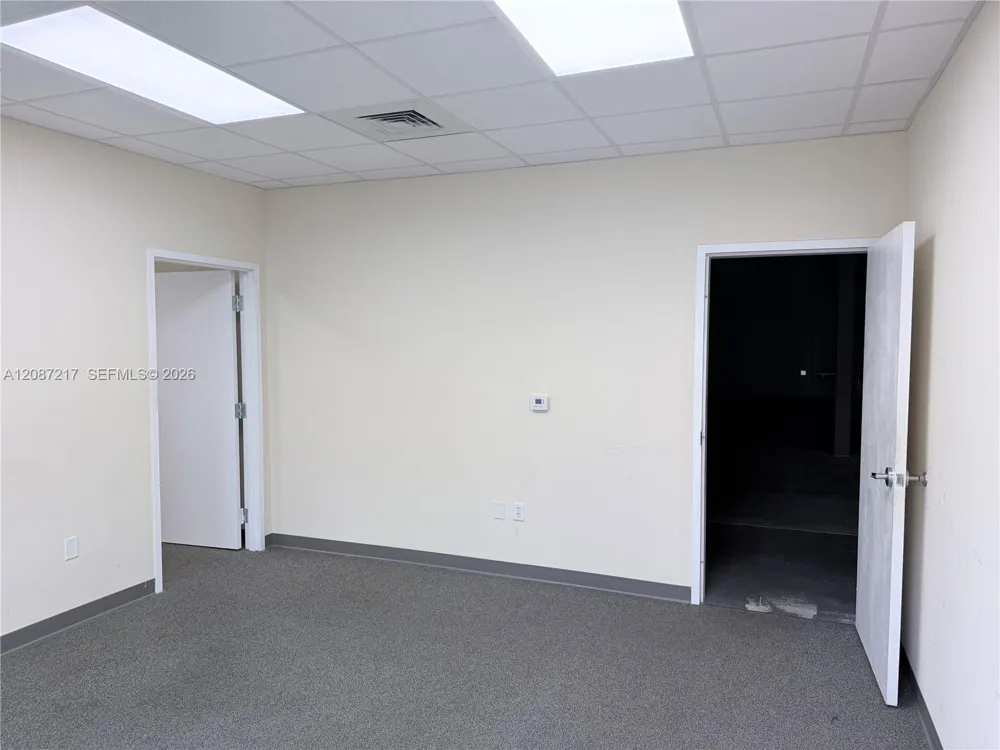 10428 W State Road 84 Davie, FL 33324