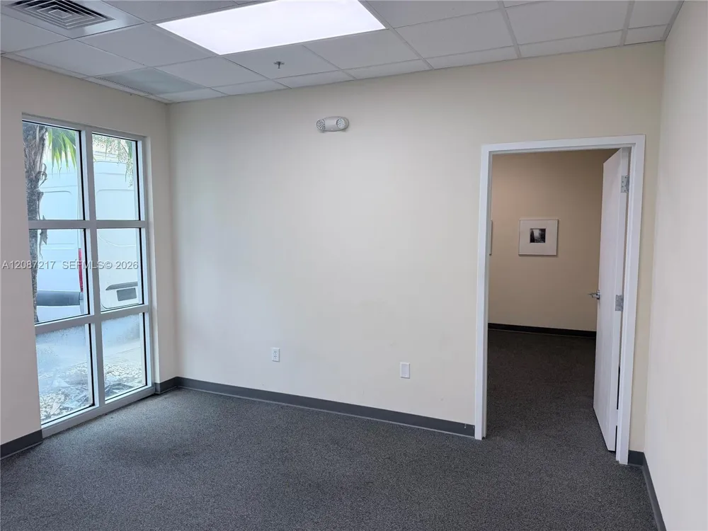 10428 W State Road 84 Davie, FL 33324