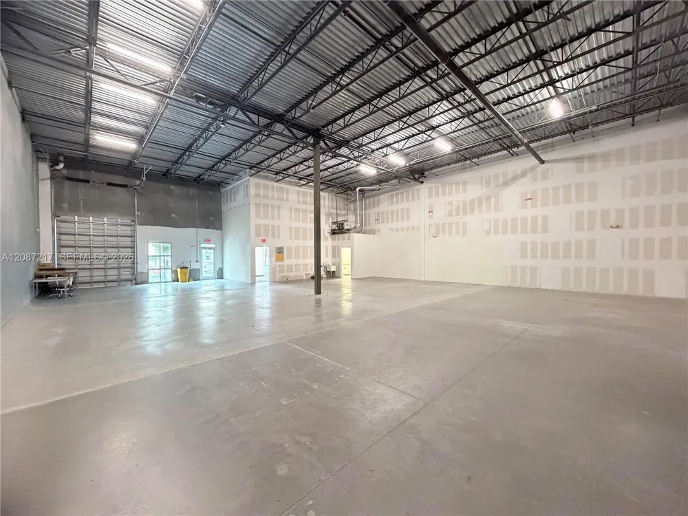 10428 W State Road 84 Davie, FL 33324