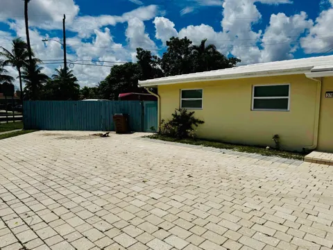 3701 NW 4TH AVENUE #2