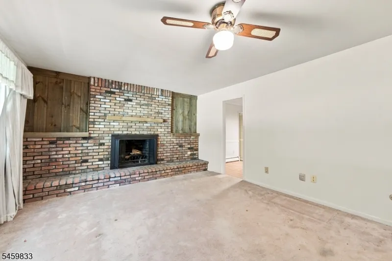 37 Danville Mountain Rd Liberty, NJ 07838