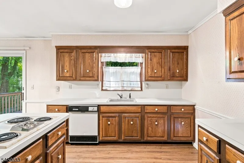 37 Danville Mountain Rd Liberty, NJ 07838