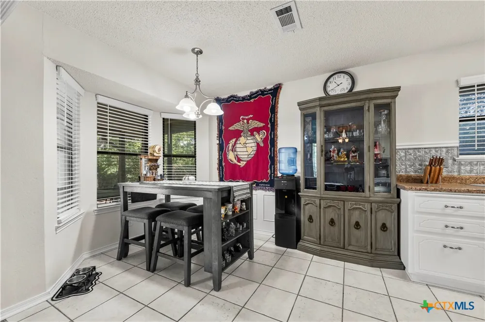3213 Forest Hill Drive Killeen, TX 76542