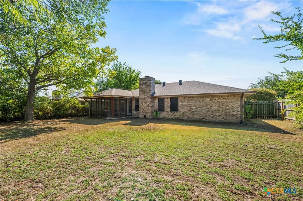 3213 Forest Hill Drive Killeen, TX 76542
