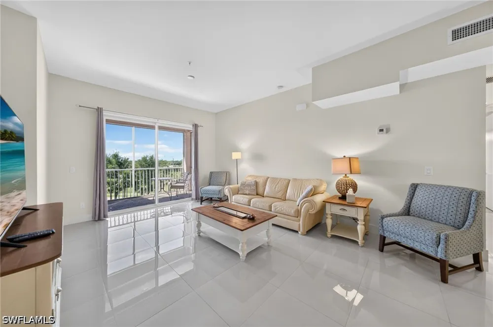 Royal Pointe Lane #405 Fort Myers, FL 33908