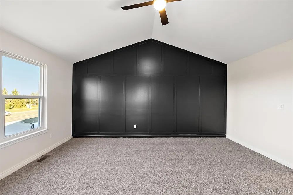 4042 Spring Meadows Drive Sterling Heights City, MI 48314