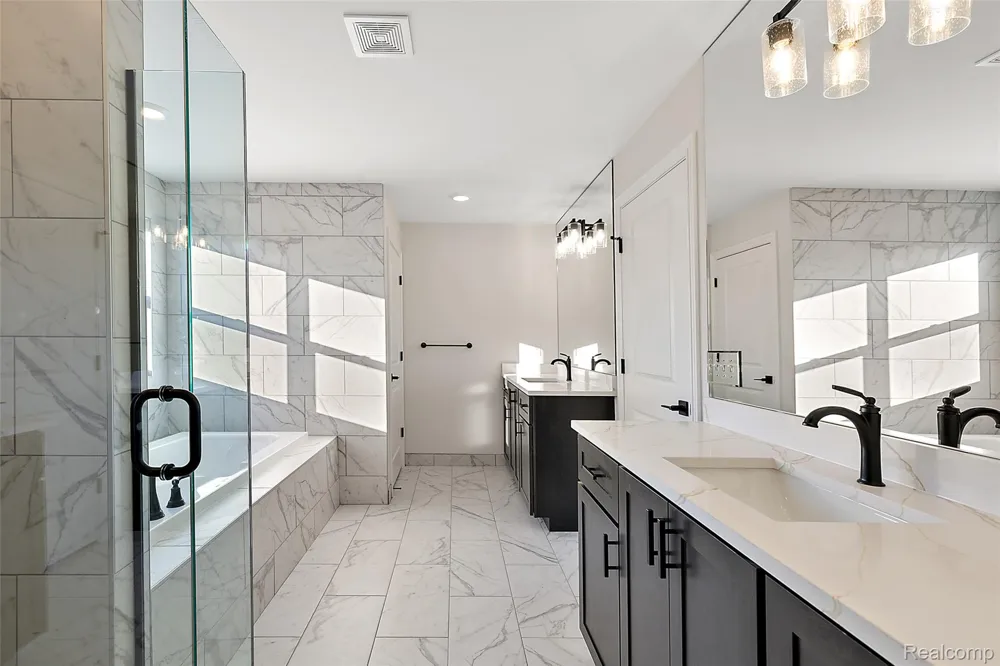 4042 Spring Meadows Drive Sterling Heights City, MI 48314