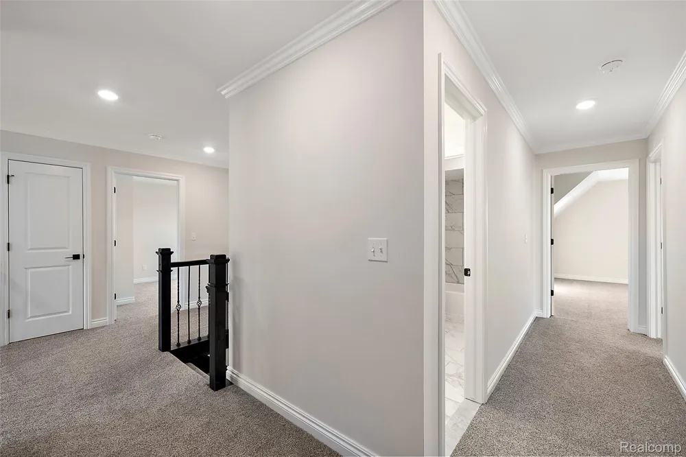 4042 Spring Meadows Drive Sterling Heights City, MI 48314