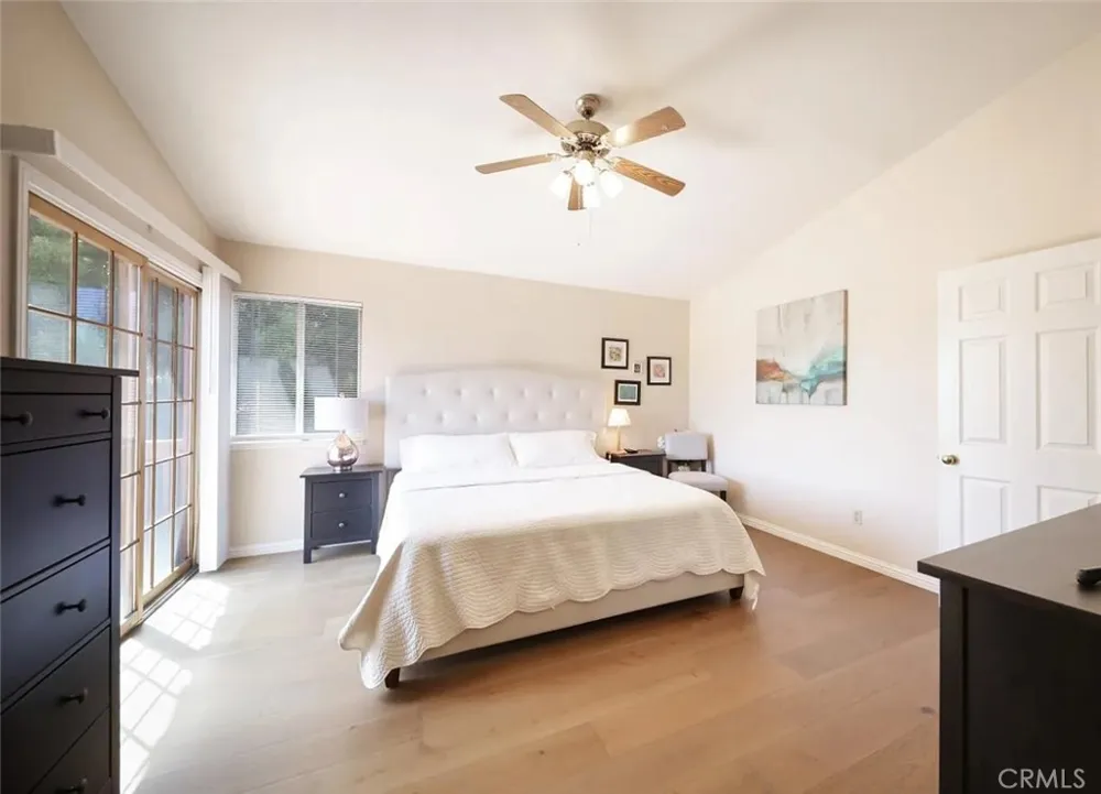 10205 Single Oak Drive Bakersfield, CA 93311