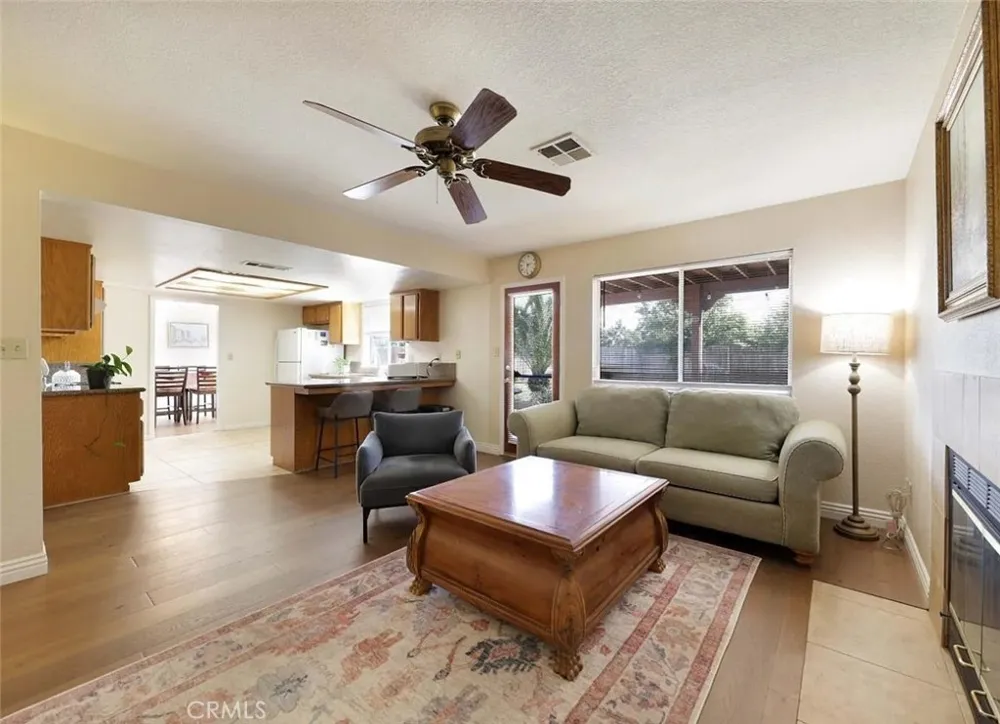 10205 Single Oak Drive Bakersfield, CA 93311