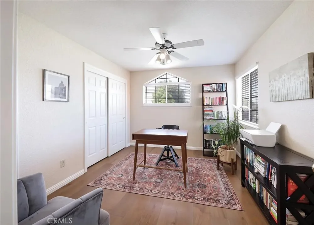 10205 Single Oak Drive Bakersfield, CA 93311