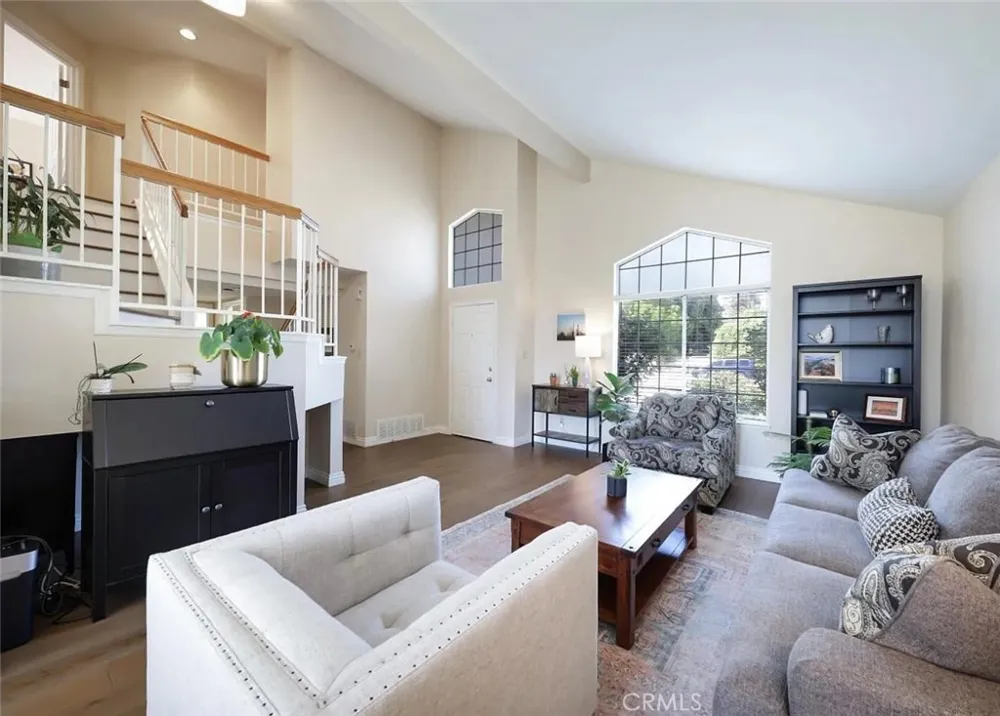 10205 Single Oak Drive Bakersfield, CA 93311