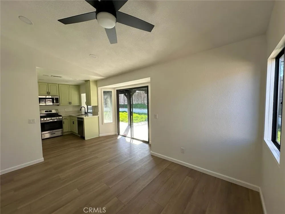 37749 Autumn Lane Palmdale, CA 93550