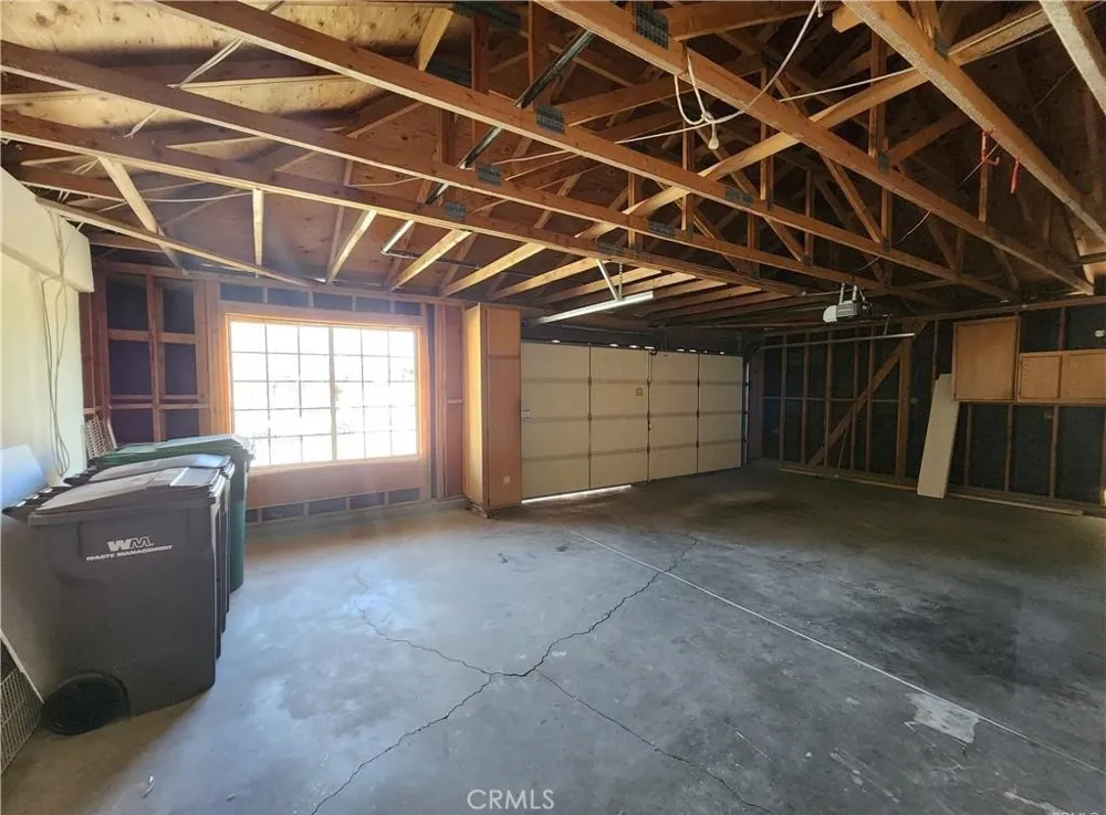 37749 Autumn Lane Palmdale, CA 93550