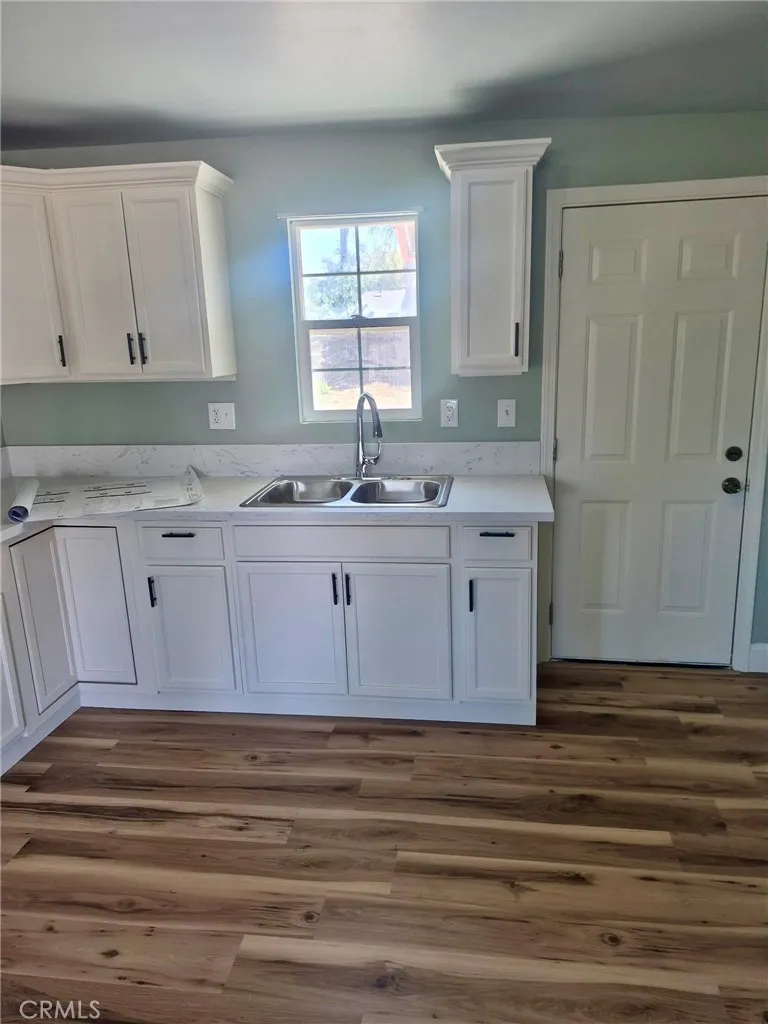 421 Wilkins Bakersfield, CA 93307