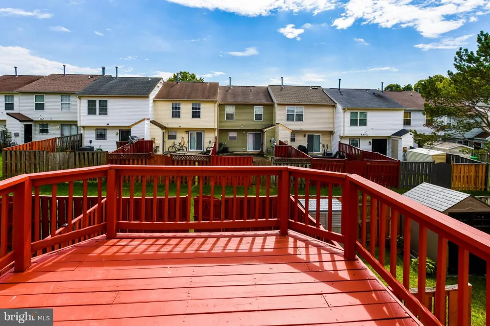 5950 S HIL MAR CIRCLE District Heights, MD 20747
