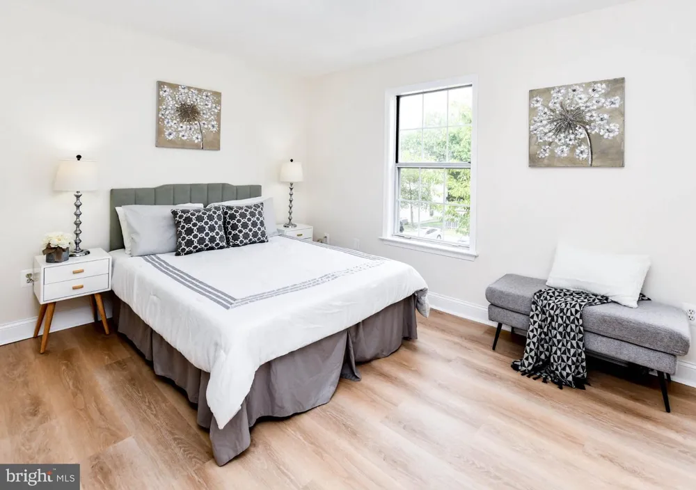 5950 S HIL MAR CIRCLE District Heights, MD 20747