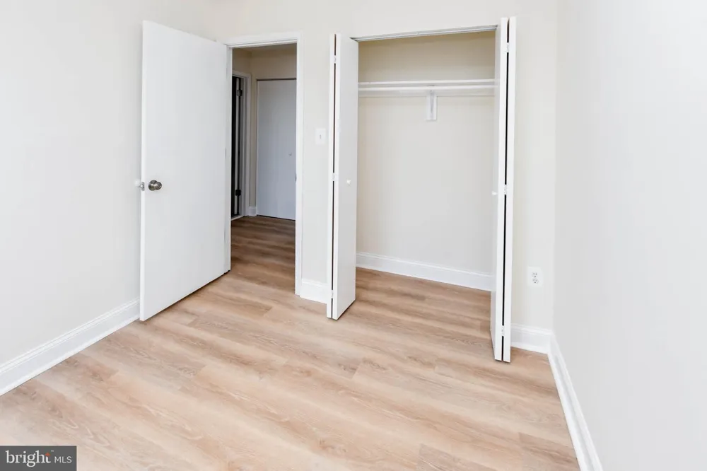 5950 S HIL MAR CIRCLE District Heights, MD 20747